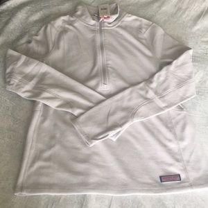 🐳 Vineyard vines performance fleece NWT